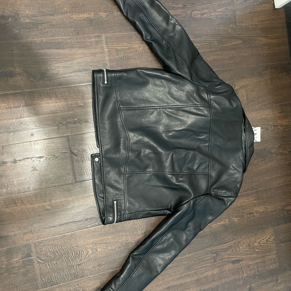 Zara leather jacket - Picture 4 of 5